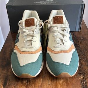 New Balance 997H Cream and Blue Sneakers